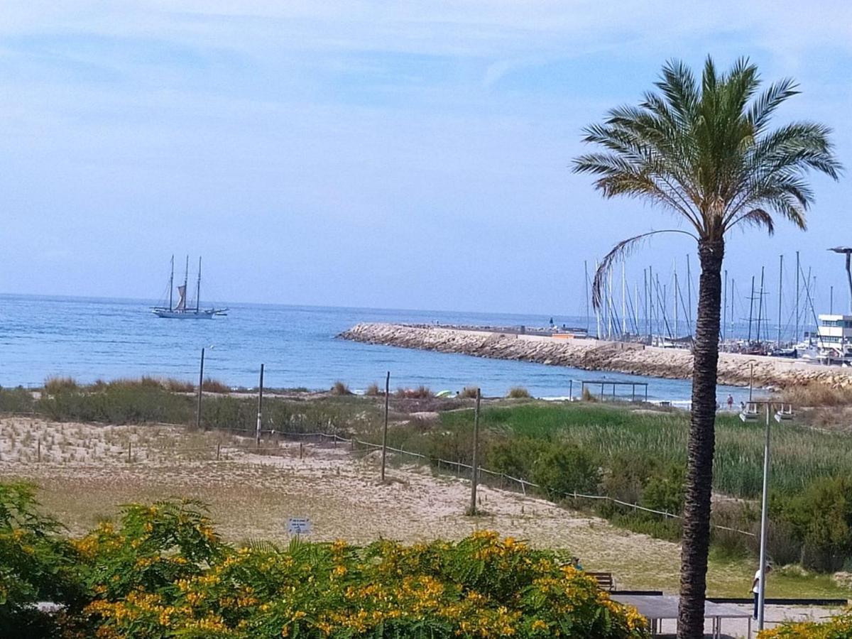 Espectaculares Vistas Al Mar En Segur De Calafell Apartman Kültér fotó